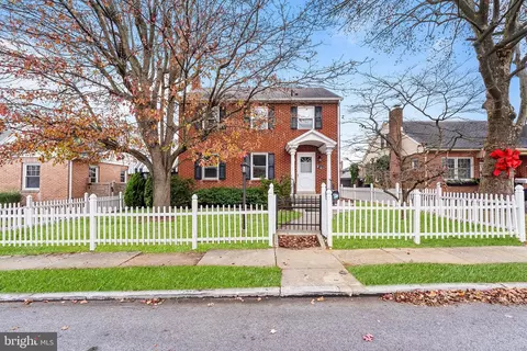 128 Fleming Ave, Hanover, PA 17331