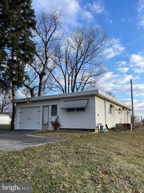 1551 Broadway, Hanover, PA 17331