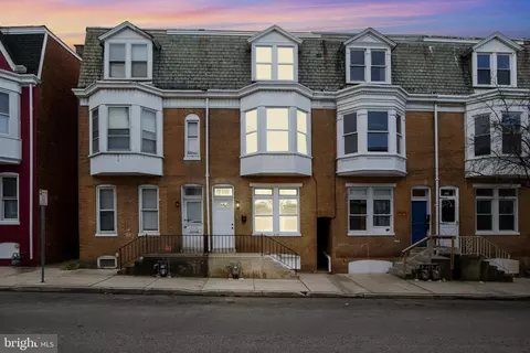 822 W Poplar St, York, PA 17401