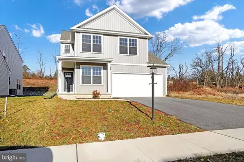 121 Eli Dr, York, PA 17404