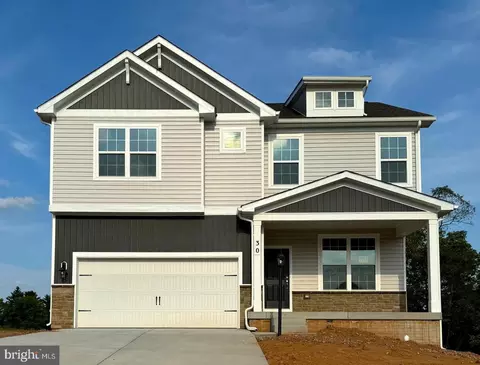 30 Christina Dr, York, PA 17404