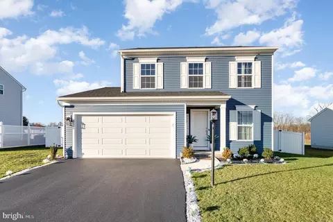 3525 Summer Dr, Dover, PA 17315