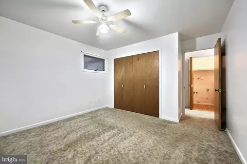 762 E Walnut St, Hanover, PA 17331 photo 25