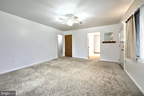 762 E Walnut St, Hanover, PA 17331 photo 13
