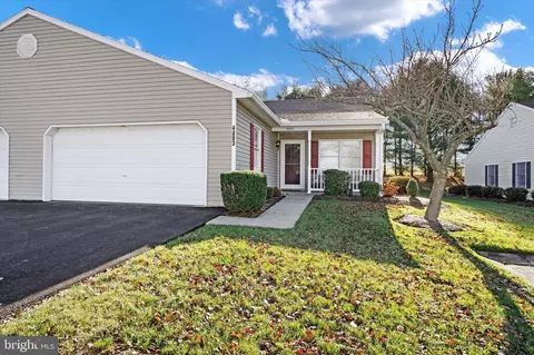 4083 Woodspring Ln #4083, York, PA 17402