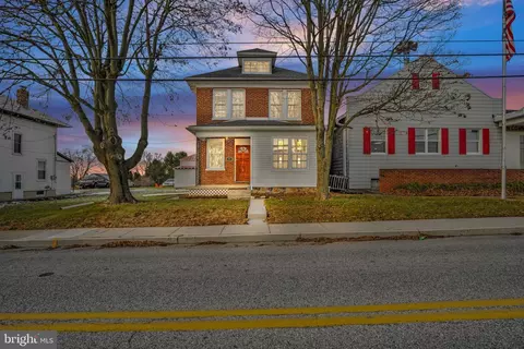 59 E George St, York, PA 17408