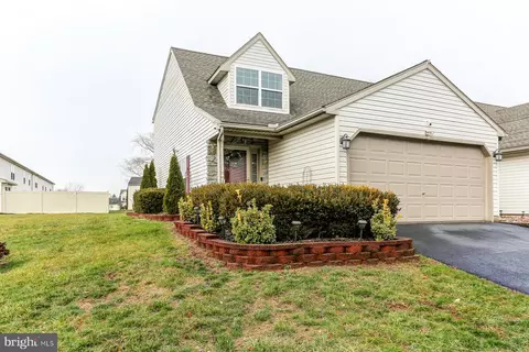10 Sedum Ct #A010, Manchester, PA 17345