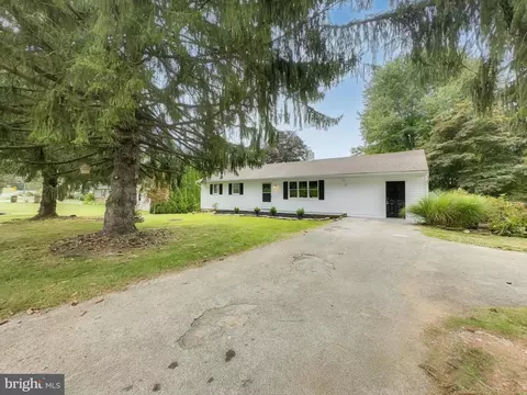 943 Stewartstown Rd, New Freedom, PA 17349