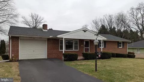 505 S 6th St, Wrightsville, PA 17368