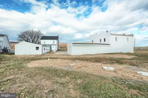 6868 E Moulstown Rd E, Hanover, PA 17331 photo 11