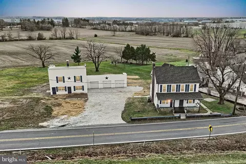 6868 E Moulstown Rd E, Hanover, PA 17331
