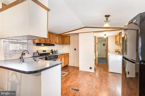 28 Willow Tree Ln, Dover, PA 17315 photo 12