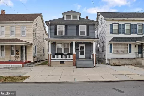 621 Broadway, Hanover, PA 17331