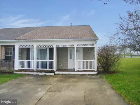 2994 Oakland Rd, Dover, PA 17315