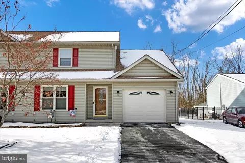 125 S Blettner Ave, Hanover, PA 17331