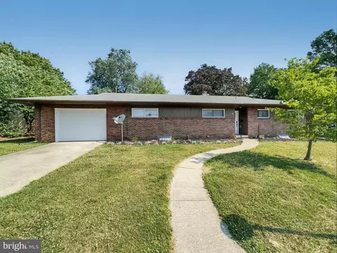1699 4th Ave, York, PA 17403