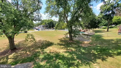 0 E Whiteford Rd, York, PA 17402
