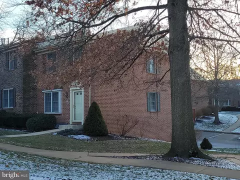1006 Chambers Rdg #1006, York, PA 17402