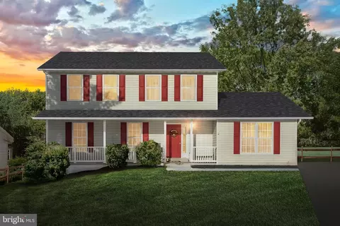 336 Azalea Dr, Hanover, PA 17331