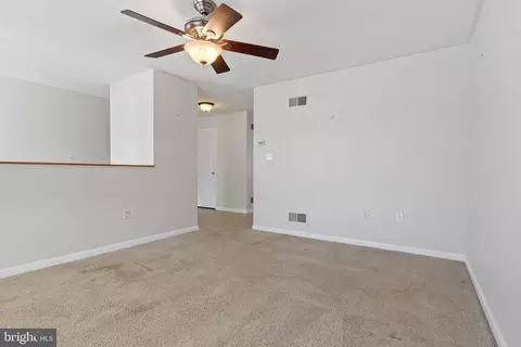 Living - 681 E Walnut St, Hanover, PA 17331 photo 1 of 2