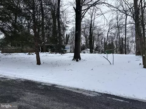 6095 Piney Hollow Rd, Dover, PA 17315 photo 2
