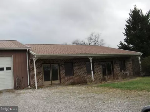 76 S Reservoir Dr, Dover, PA 17315
