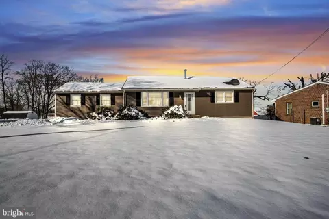 1575 Church Rd, York, PA 17408