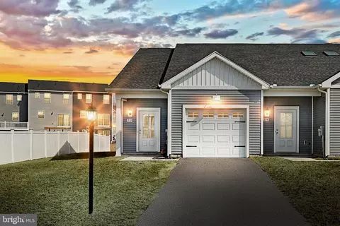212 S Center St, Hanover, PA 17331