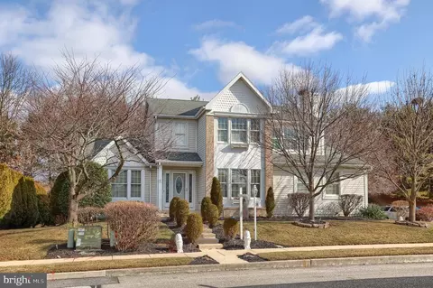 382 Wilson Ave, Hanover, PA 17331