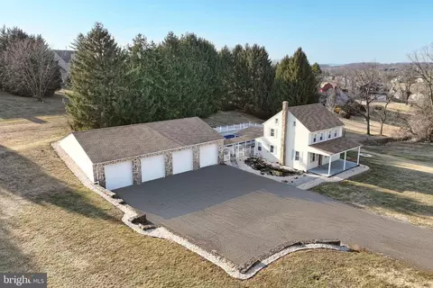 2770 Cape Horn Rd, Red Lion, PA 17356