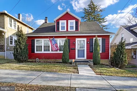 370 E Market, York, PA 17406
