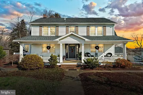 112 Park Heights Blvd, Hanover, PA 17331