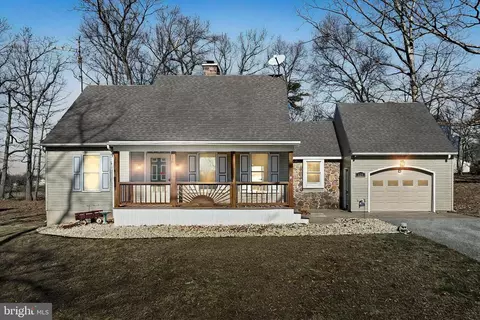 125 Musselman Rd, Hanover, PA 17331