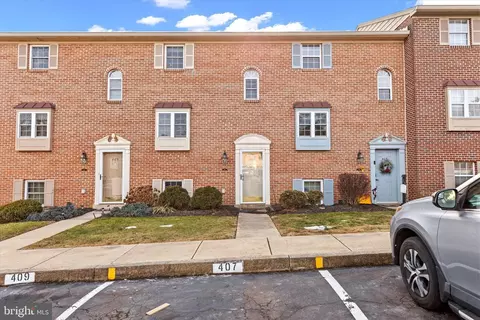 407 Weldon Dr, York, PA 17404