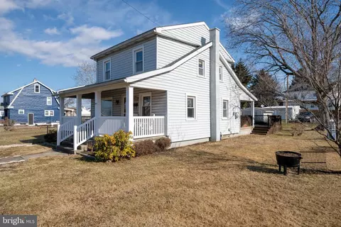 993 S Albemarle St, York, PA 17403
