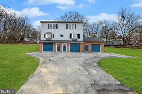 538 E 540 E Frederick St, Dallastown, PA 17313