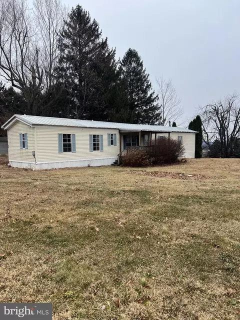 50 Dawn Ln, York, PA 17406