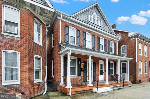 531 12 York St, Hanover, PA 17331