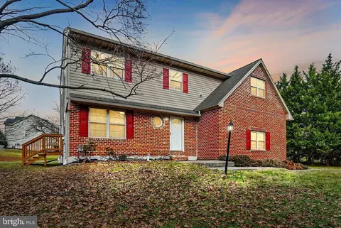 2168 Brandywine Ln, York, PA 17404