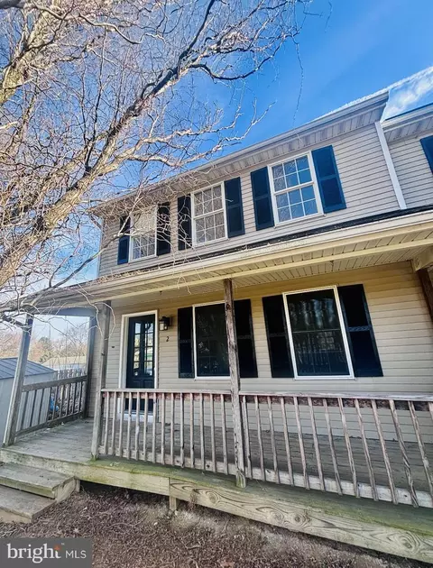 2 Vickilee Dr, Wrightsville, PA 17368