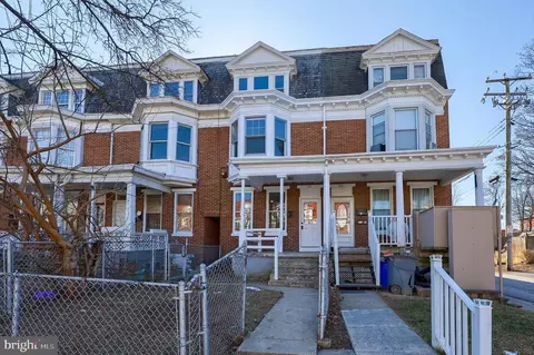 32 E Cottage Pl, York, PA 17401