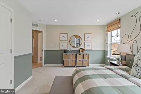 Bedroom - 541 Benjamin Rd, Hanover, PA 17331 photo 8 of 11
