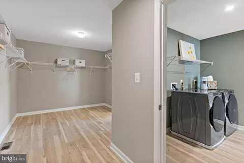 Entry Way - 541 Benjamin Rd, Hanover, PA 17331 photo 13 of 18