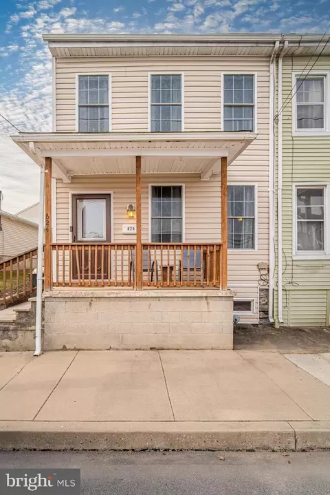 624 S Front St, Wrightsville, PA 17368