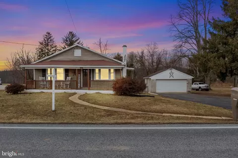 920 Butter Rd, Dover, PA 17315