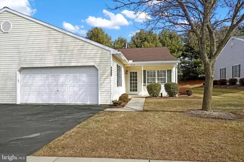 3122 Lakefield Rd #3122, York, PA 17402