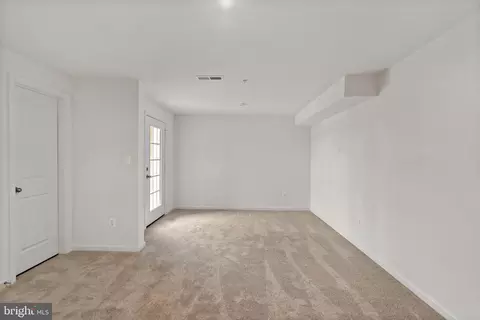 Living - 19 Angus Dr, Hanover, PA 17331 photo 2 of 3