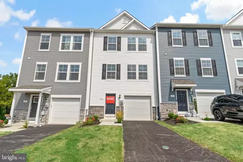 17 Angus Dr, Hanover, PA 17331