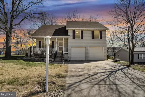 170 Hazel Dr, Manchester, PA 17345