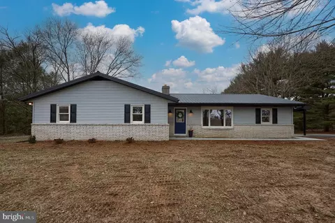 363 Lay Rd, Delta, PA 17314